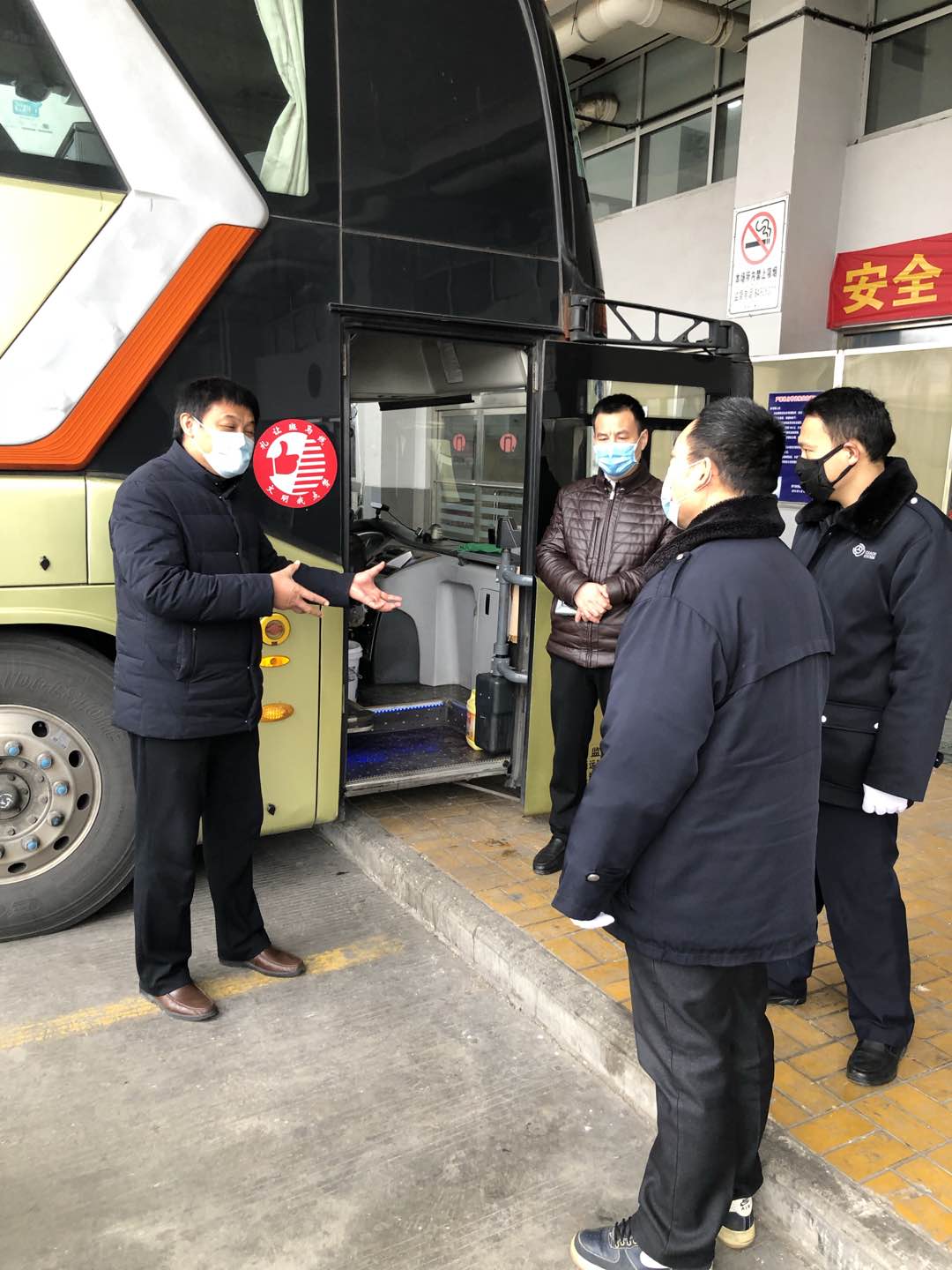 今日，汽車北站有序恢復運營